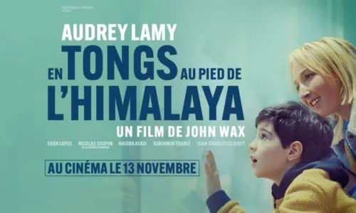 Affiche du film avec Pauline (Audrey Lamy) et son fils qui regardent au loin.