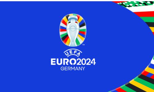 Photo officielle de l’Euro 2024 avec une coupe sur un fond bleu.