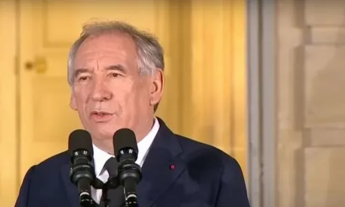 François Bayrou lors de son premier discours à Matignon.